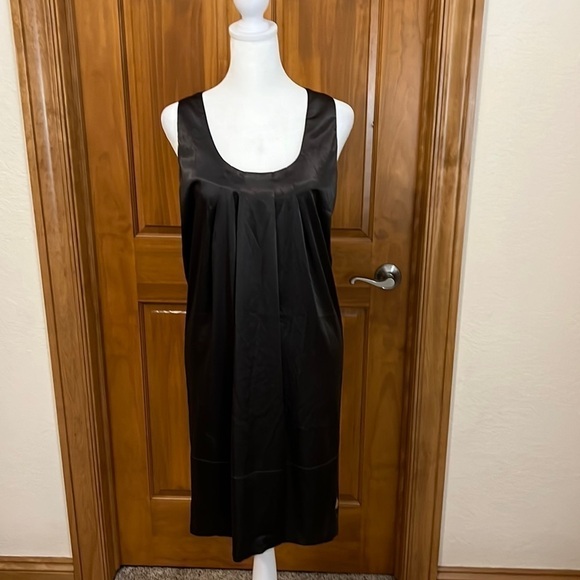 Designer: New Hugo Boss (Boss) Silky Dress Size S Greige - Picture 1 of 4